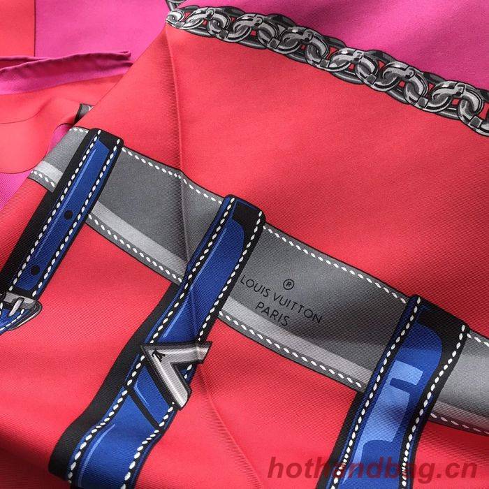 Louis Vuitton Scarf LVS00159